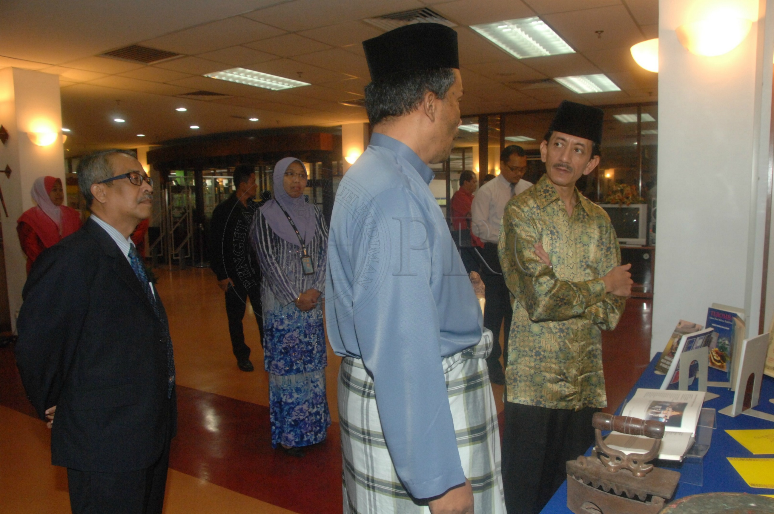 PRO 14 33 WACANA FBA 0103